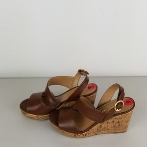 Wedges brown